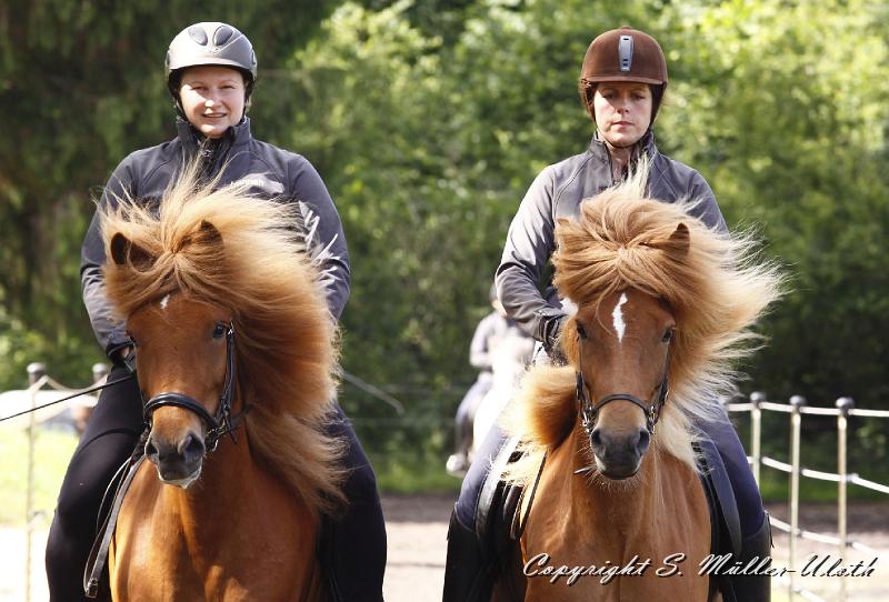 Laeva von Heidmoor und Liv von Heidmoor Schaubild Quadrille.jpg